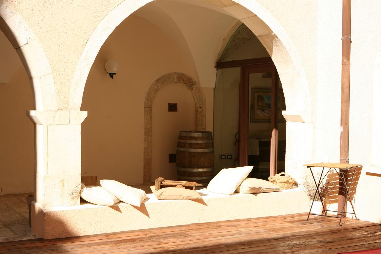 מלון סנטו סטפאנו די ססאניו Convento Di San Colombo מראה חיצוני תמונה